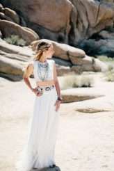 Heartfelt & Bohemian Joshua Tree Wedding (26)