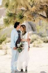 Heartfelt & Bohemian Joshua Tree Wedding (51)