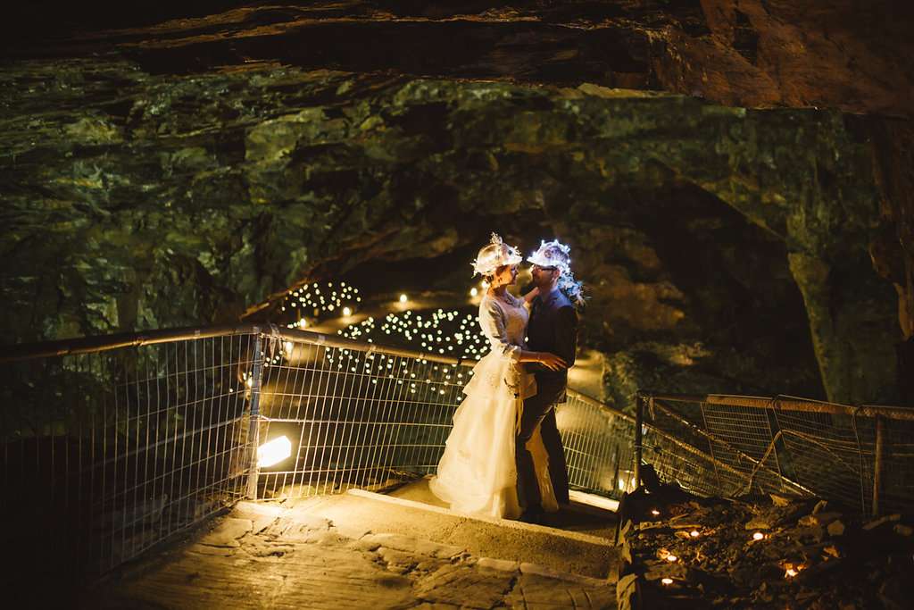 mystical-fairytale-wedding-in-a-cave_enchanted_brides_photography-34