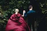the-bride-in-a-the-red-cape-12