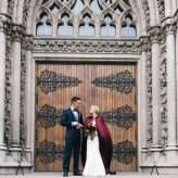 the-bride-in-a-the-red-cape-5