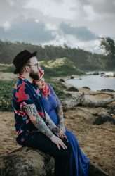tattoo-artist-hawaii-beach-anniversary-shoot-12