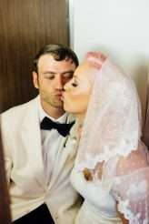 1950s-retro-tropical-kitsch-wedding-27