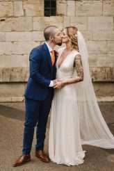 travel-culture-and-love-wedding-with-a-lost-boys-cake-35