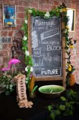 tropical-tiki-bar-wedding-21