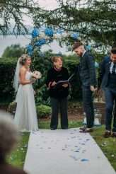 laidback-restaurant-wedding-with-35-guests-19