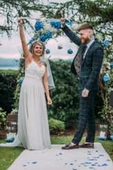 laidback-restaurant-wedding-with-35-guests-27