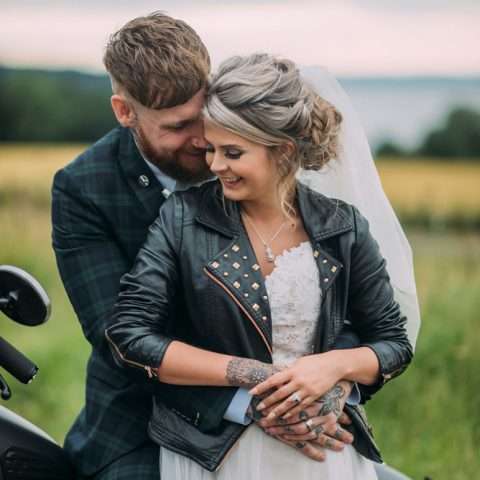 laidback-restaurant-wedding-with-35-guests-41