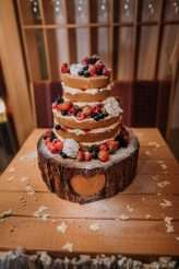 laidback-restaurant-wedding-with-35-guests-69