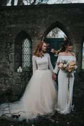 light-vs-dark-a-pre-raphaelite-inspired-same-sex-wedding-shoot-25