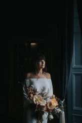 light-vs-dark-a-pre-raphaelite-inspired-same-sex-wedding-shoot-9