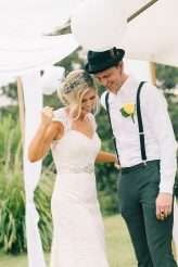 yellow-white-lavender-beach-wedding-in-sydney-12