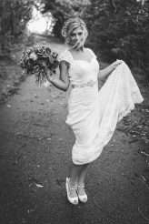 yellow-white-lavender-beach-wedding-in-sydney-23