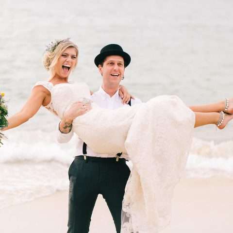 yellow-white-lavender-beach-wedding-in-sydney-26