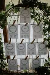 boho-inspired-shakespearean-wedding-in-a-cave-12