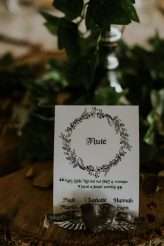 boho-inspired-shakespearean-wedding-in-a-cave-15