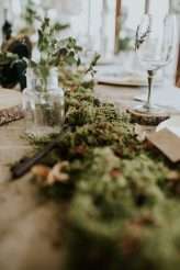 boho-inspired-shakespearean-wedding-in-a-cave-22