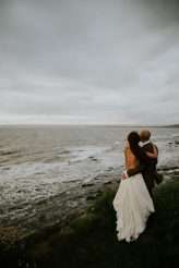 boho-inspired-shakespearean-wedding-in-a-cave-50