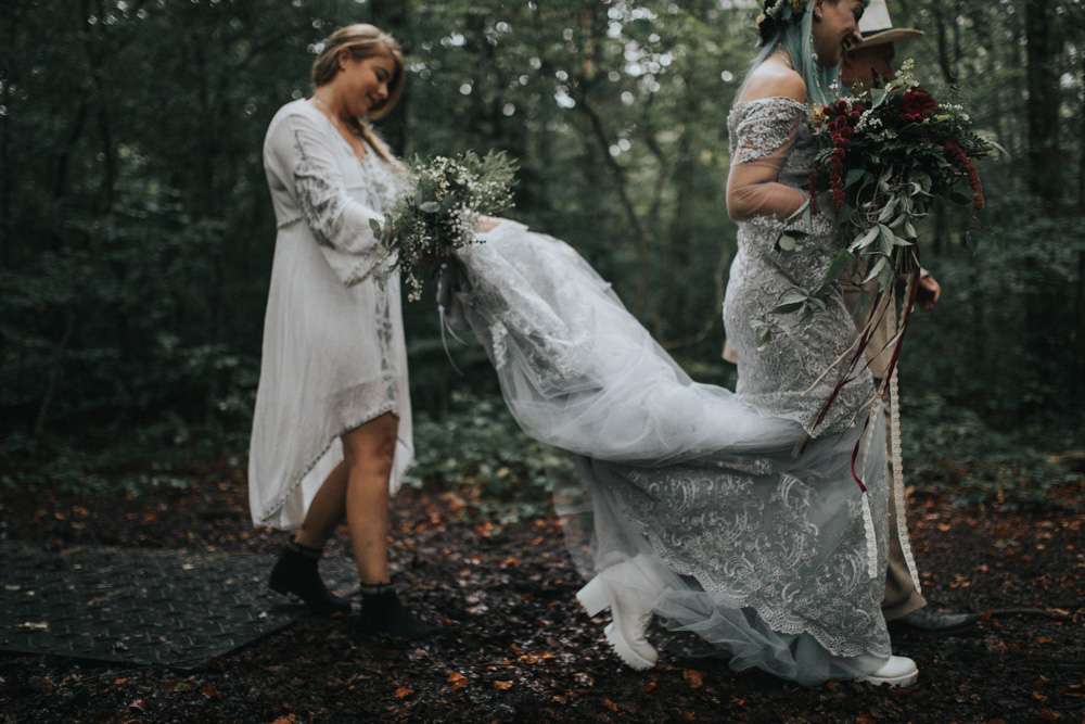 folklore-fantasy-pagan-woodland-wedding-13