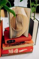 kitsch-summer-wedding-at-ridge-farm-56