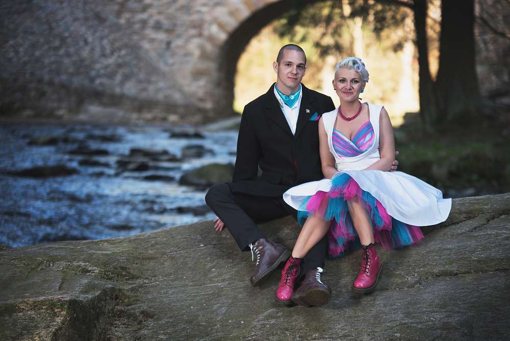 comfortable-and-colourful-czech-republic-wedding-31