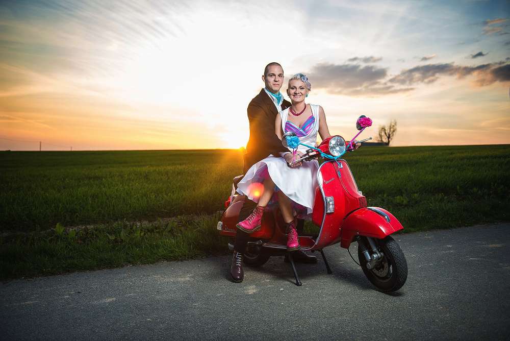 comfortable-and-colourful-czech-republic-wedding-39