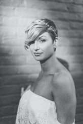 an-anti-cookie-cutter-and-unscripted-wedding_mackenseyalexander-33