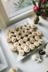 an-anti-cookie-cutter-and-unscripted-wedding_mackenseyalexander-45