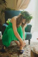 Colourful DIY Wedding in an Aircraft Hangar (4)