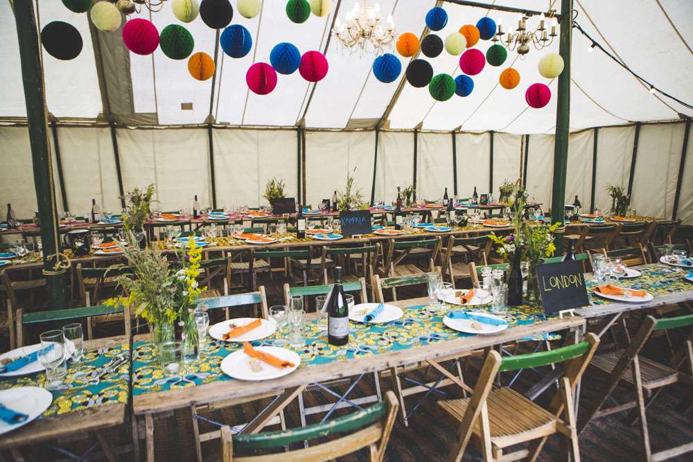 Colourful Wedding Inspired by African Prints and Scotland (14)