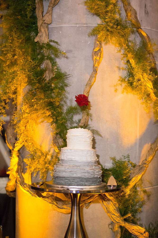 Alice in Wonderland Museum Wedding Inspired by Salvador Dali (49)
