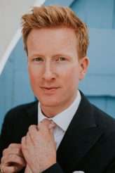 Chilled Beach Wedding Inspired by Bougenvillia (13)