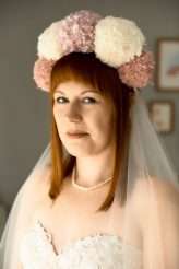 DIY Wedding in their Own Back Garden (10)