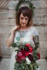 View More: http://suzygoodrick.pass.us/icehouse-vow-renewal