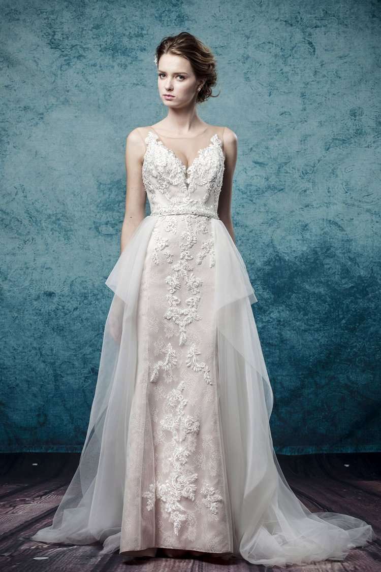 Win a Made-to-Measure Wedding Dress from Leis Atelier! (3)