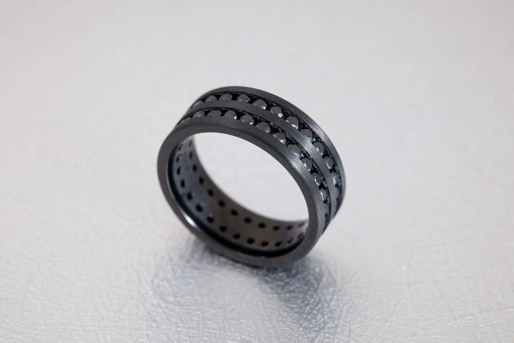 Design the Alternative Wedding Ring You've Always Wanted with CustomMade (10)