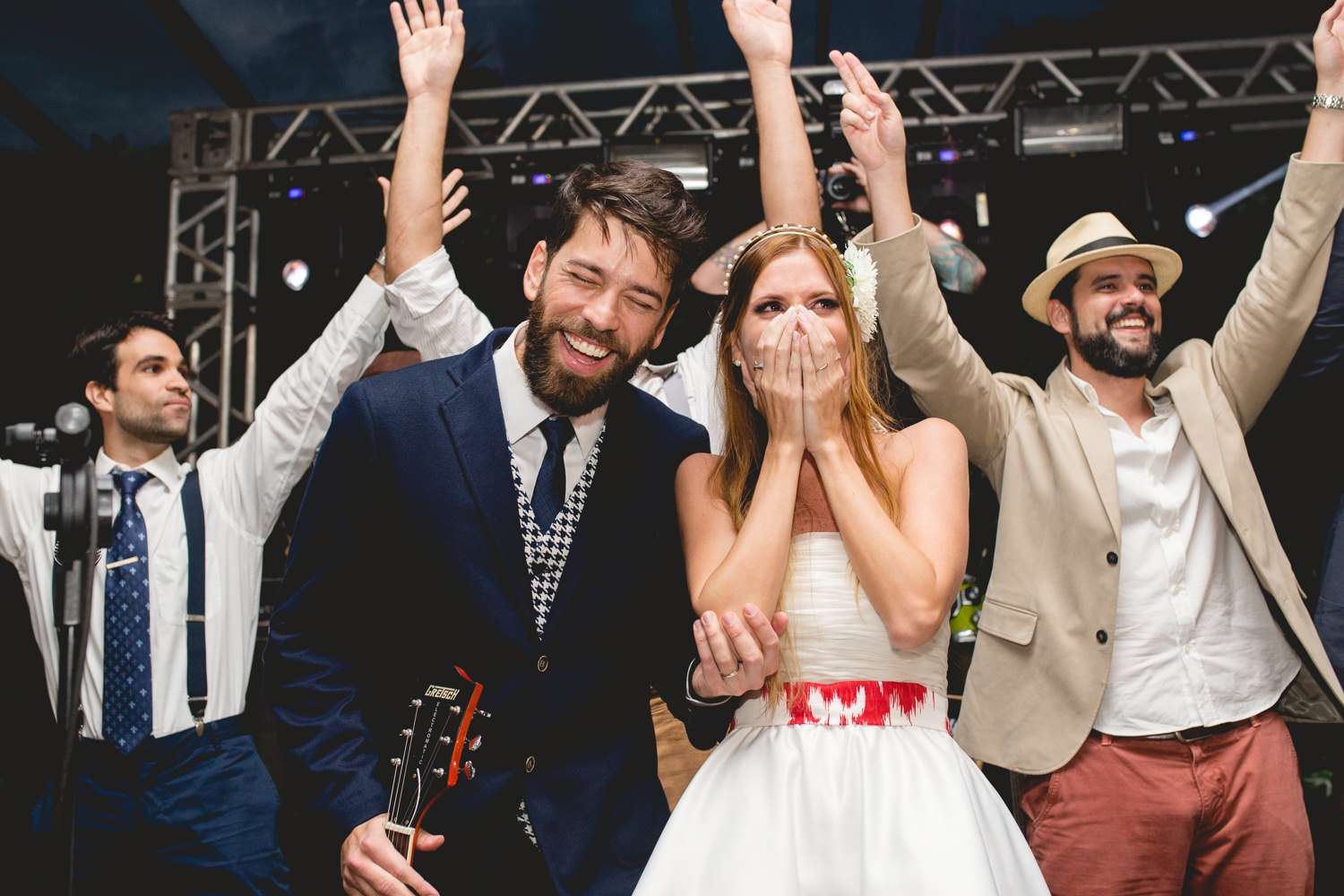 Music and Art Inspired Brazilian Wedding with a Flash Mob! (68)