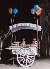 Pinwheels & Pugs An Old-Timer Funfair Wedding (33)