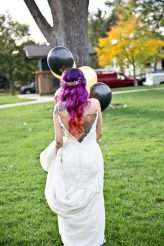 Romantic Memento Mori & Skull Wedding (6)