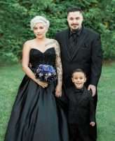 Romantic Gothic & Addams Family Wedding (25)