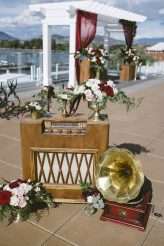 Vintage Pin Up Wedding with a Touch of The Great Gatsby (15)