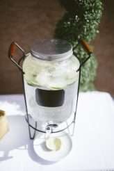 Vintage Pin Up Wedding with a Touch of The Great Gatsby (18)