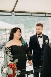 Addams Family Inspired Elopement in Italy (19)