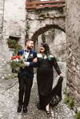 Addams Family Inspired Elopement in Italy (35)