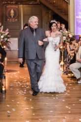 Soft Yet Edgy Wedding with Vintage Touches (31)