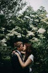 Super Chilled Backyard Farm Wedding (17)