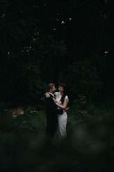 Super Chilled Backyard Farm Wedding (25)