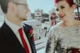 A December Vegas Elopement with a Glittery Sequin Dress (22)