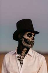 A Skeleton’s (Not So) Bridal Shoot (16)