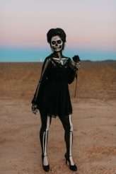 A Skeleton’s (Not So) Bridal Shoot (8)